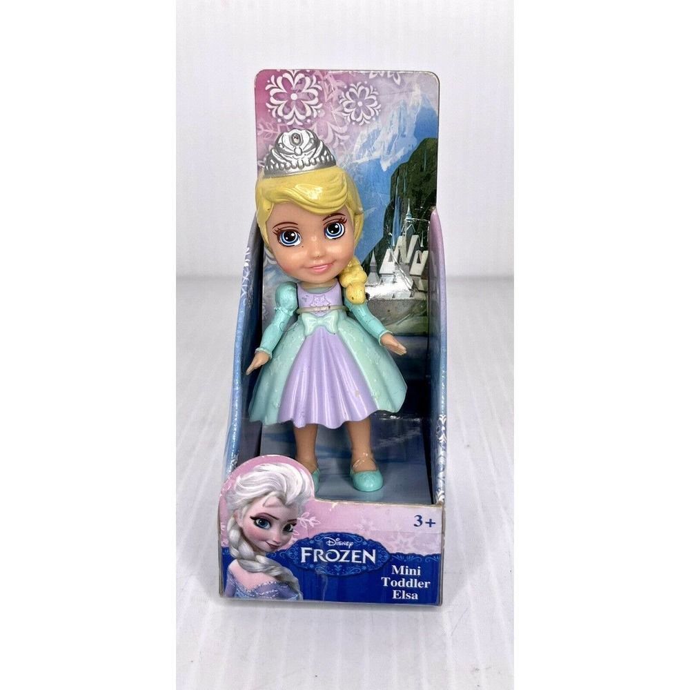 Disney Frozen II Poseable Mini Doll Toddler Miniature 3.5 Figure Elsa New